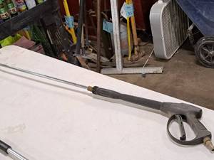 lot 626 image: 51 Pressure Washer Spray Wand with Extension