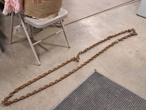 lot 639A image: 12 Tow Chain with Two Hook Ends