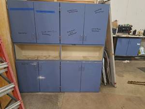 lot 646 image: Storage Cabinet