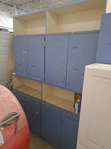 lot 650 image: Storage Cabinet 8-door