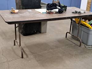 lot 668 image: 6 Wood Top  Metal Folding Table