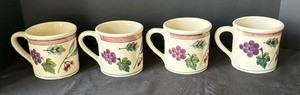 4 Vintage Hartstone Mugs