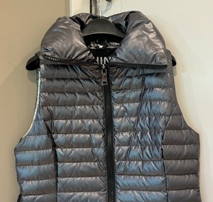 Think Royln Vest