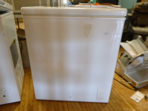 lot 5 image: Haier Chest Freezer