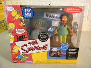The Simpsons World of Springfield Interactive Environment  Figure - BOWL-A-RAMA Pin Pal Apu - PLAYMATES - IN BOX - AWESOME PIECE - SEE PICTURES