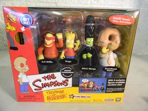 The Simpsons TREEHOUSE OF HORROR Interactive Environment  Figures - IRONIC PUNISHMENT - PLAYMATES - IN BOX - FANTASTIC PIECE - SEE PICTURES