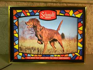 lot 15 image: VINTAGE NEW OLD STOCK Schmidt Beer - HUNTING DOG Lighted Bar Sign - Works - NICE - GREAT OLD SCHOOL PIECE - SEE PICTURES
