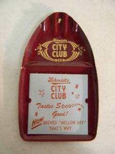 lot 17 image: VINTAGE NEW OLD STOCK Schmidt City Club Beer - Tip Tray - NICE - GREAT OLD SCHOOL PIECE - SEE PICTURES