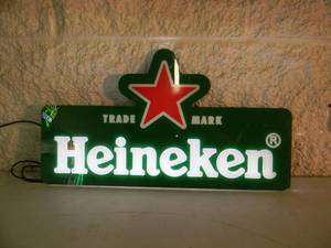 lot 32 image: ORIGINAL Heineken Beer LED BAR LIGHT - WORKS - NICE - GREAT PIECE - APPROX 21 By 12 - SEE PICTURES