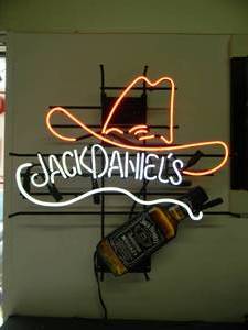 lot 37 image: RARE - ORIGINAL - JACK DANIELS Tennessee Whiskey NEON LIGHT - WORKS - RARE - NICE - FANTASTIC PIECE - APPROX 31 By 28 - SEE PICTURES