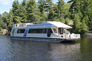 4 Nights Houseboat Sunseeker 540 w 2 Kayaks - July 28 - August 1st