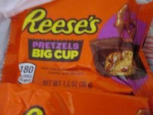 12- 1.3 oz Reeses Pretzel Big Cups...