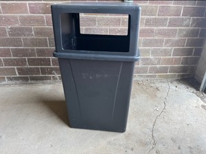 Carlile 56 Gallon Garbage Can