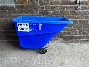Plastic Tilt Dumpster