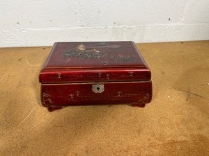 Japanese Jewlery Box
