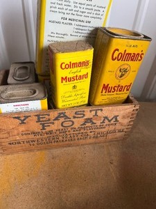 lot 49 image: Wood Box  full of spice tins
