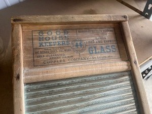 lot 6 image: Wash Board