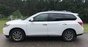 2014 Nissan Pathfinder SV 4x4