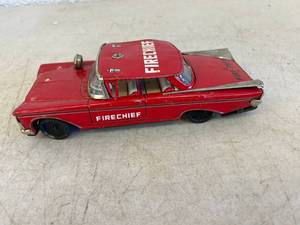 lot 7 image: 1960s Yonezawa Toys Tin Litho Firechief Car