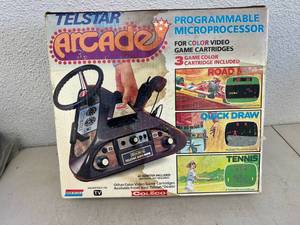 lot 18 image: Telstar Arcade by Coleco