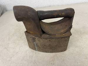 lot 44 image: Antique Coal Iron