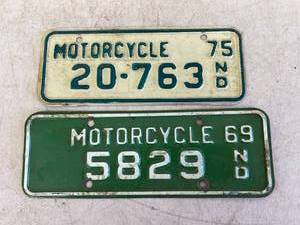 lot 84 image: ND Motorcycle License Plates