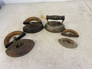 lot 108 image: Sad Irons