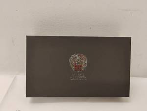 lot 93 image: NEW VINCE CAMUTO MENS WATCH & GLASS SET