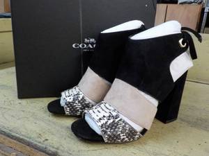 Coach size 6B Minetta Land SnakeSuede Black and White Sandals