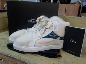 Coach Size 7M Soft Smooth Calf Suede Chalk Shoes