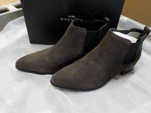 Coach size 10M Suffolk Calf Suede Mink Shoes