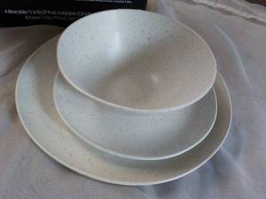 Mainstays 12 pc Dinnerware Set Juego de Vajilla