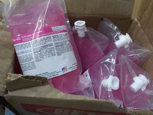 Winning Hands Pink Lotion 6 refills...