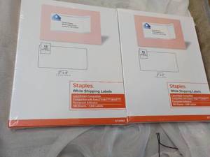 2 x 100 Sheets each Staples 2 x 4 White Shipping Labels