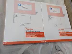 2 x 100 Sheets each Staples 2 x 4 White Shipping Labels