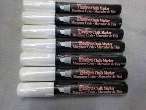 7 Bistro Chalk Markers...