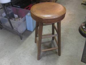 lot 107 image: (BS) Wood Stool with Cushioned Seat - 26 High