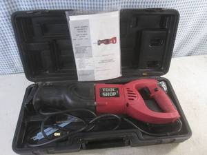 lot 119 image: (D-3) Tool Shop Variable Speed Reciprocating Saw with Case