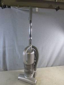 lot 122 image: (F-3) Euro-Pro X Upright Vacuum with Extendable Handle - Powers On