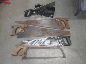 lot 36 image: (EW4) Assorted Hand Saws...