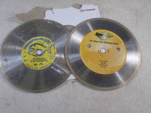 lot 197 image: (G-1) 2 - 10 Glass Tile Cutting Blades
