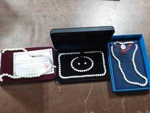 4-Sets Of Pearls
