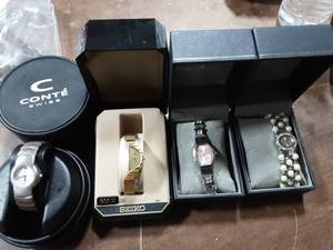 4-Ladies Watches (1-Seiko, 1-Conte, 2-Quartz)
