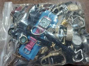 Large Bag Of Assorted Watches