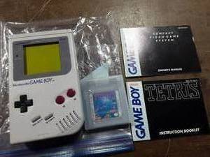 Nintendo Game Boy & Tetris Game
