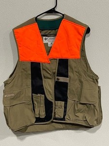 lot 58 image: Columbia Hunting Vest