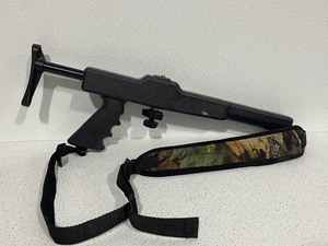 lot 65 image: Stock Pod Mount for Spotting Scopes