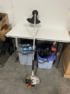 lot 76 image: Echo Gas Weed Trimmer