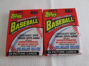 lot 135 image: 2 1991 Topps Cello Baseball Packs...