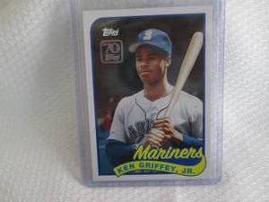 lot 247 image: 2021 Topps Ken Griffey JR Double He...